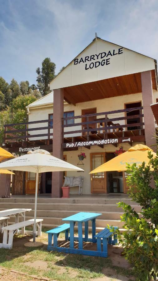 Barrydale Accommodation, Backpackers ภายนอก รูปภาพ
